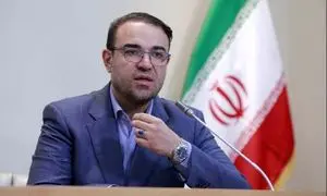 حضور معاون وزیر صمت در سالن انجمن تهویه مطبوع 