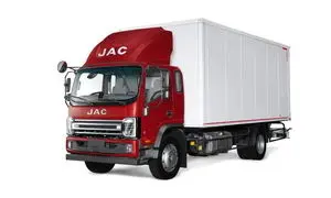 رونمایی کامیونت ۱۲ تن اتوماتیک جک در نمایشگاه خودرو اصفهان