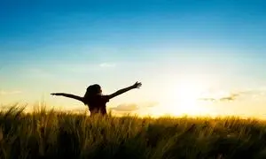 10 کتاب ضروری برای بهبود سلامت روان و رشد فردی