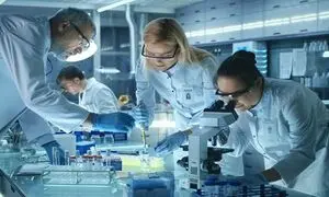 اعطای کمک هزینه تحقیق و توسعه صندوق نوآوری و شکوفایی