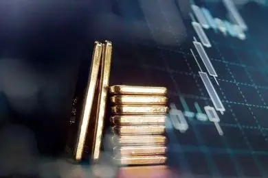 طلای آبشده بخریم یا صندوق طلا؟ کدام سود بیشتری دارد؟