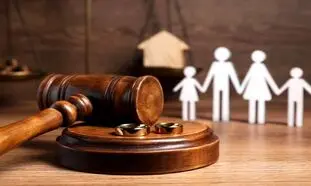 طلاق توافقی بدون وکیل: مزایا، معایب و ریسک‌های حقوقی