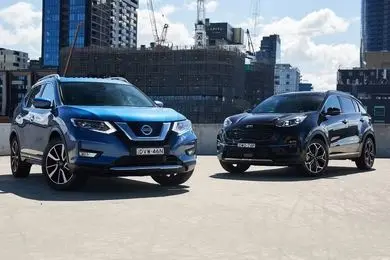 خرید ماشین ماشین کیا اسپورتیج یا اکستریم VX : کدام گزینه مناسب‌ تر است؟