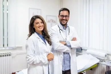 آغاز همکاری ایستکول و دکترپی