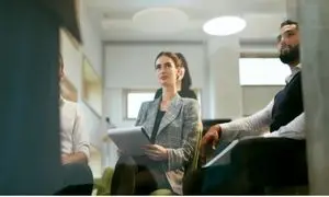 دوره تعاملی آی‌ام‌سی لیدرشیپ؛ راهکاری برای حل چالش‌های دنیای کسب‌ و کار