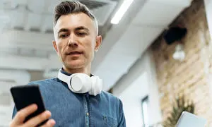 بهترین هدفون های بلوتوثی بازار که با 2 میلیون تومان می توان خرید 