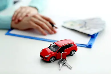 الان خودرو بخریم یا دست نگه داریم؟