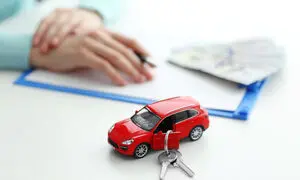 الان خودرو بخریم یا دست نگه داریم؟