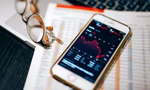 فروش سهام بانک آینده از ۲۴ آبان آغاز می‌شود؛ قیمت هر سهم ۸۹۵ تومان