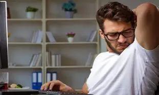 چگونه عادت‌های اشتباه بهداشتی باعث افزایش بوی بدن می‌شود؟