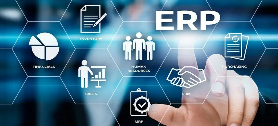 چگونه یک سیستم یکپارچه (ERP) خطاهای سازمانی را کاهش می دهد؟