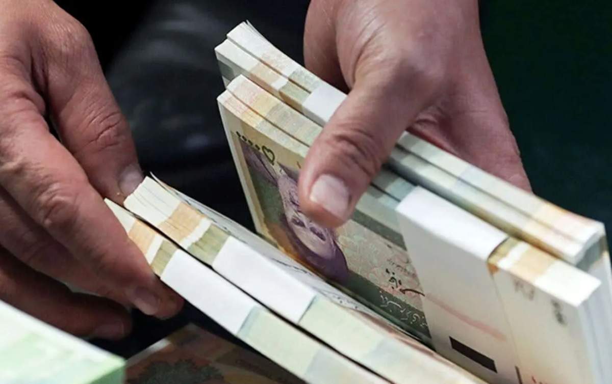 چگونه وام ۳۰۰ میلیون تومانی بانک کارآفرین را دریافت کنیم؟