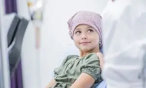 کمپین طاقچه و محک در حمایت از کودکان سرطانی