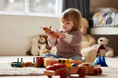 وبینار رایگان «آرامش کودک در بحران» با حمایت اسکای‌ روم برگزار می‌ شود