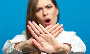 آغاز پیش‌ فروش کتاب «ببخشید، ولی نه!» 