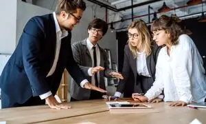 کتاب بالادست؛ راه حلی برای جلوگیری از مشکلات بنیادی سازمان‌ ها