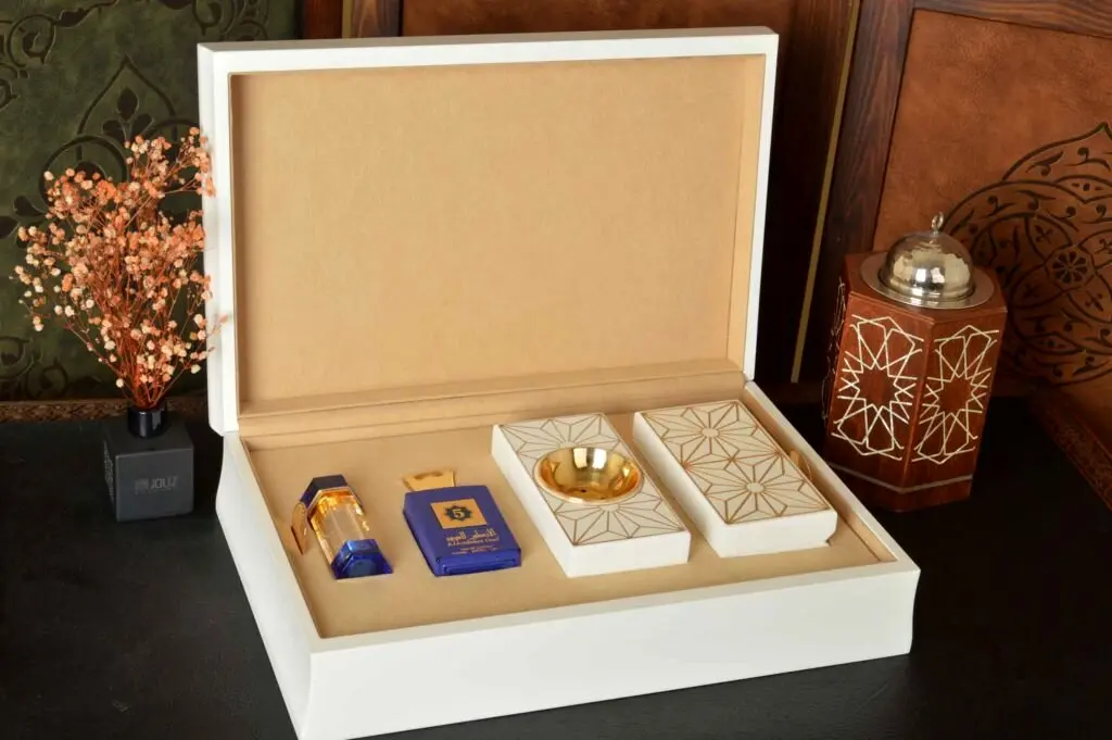 6 نکته باور نکردنی در مورد چاپ جعبه عطر که نمی‌دانستید! با این نکته‌ها 