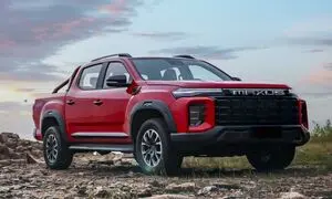 پیوستن گروه خودرویی همتی به شبکه نمایندگی شتابران خودرو در قزوین