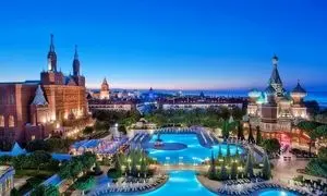 اقامت در کاخ افسانه‌ای؛ بررسی کامل هتل کرملین آنتالیا 