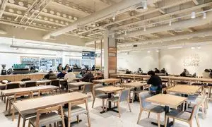 افتتاح دوازدهمین شعبه ساعدی‌ نیا در شیراز 