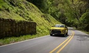 ری‌را : رقیب تازه‌نفس کراس ‌اوورهای چینی+شرایط خرید و فروش خودرو