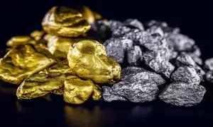 سرمایه گذاری در نقره یا طلا؟ کدام برای شما مناسب است؟