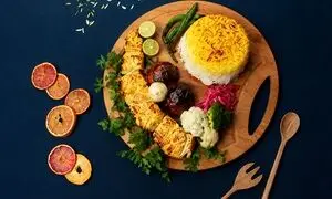 مقایسه غذای شرکتی سالم با فست فود؛ کدام گزینه برای تیم شما بهتر است؟