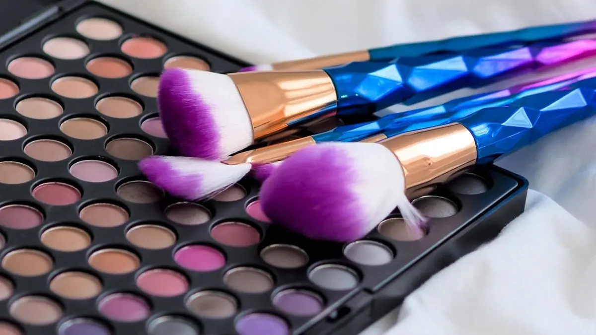 پرفروش ترین برندهای پالت سایه کدام اند؟