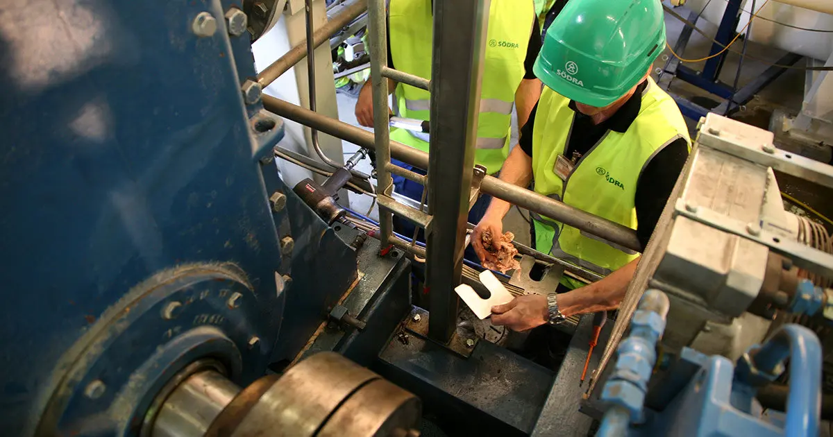 شیم ‌پلیت استیل؛ راز طولانی ‌تر شدن عمر الکتروموتورها