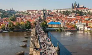 برگزاری کارگاه آموزشی پراگ در گذر تاریخ و فرهنگ