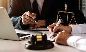 ویژگی وکلای مجرب