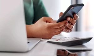 بهترین گوشی آنر با ظرفیت حافظه داخلی 128 گیگابایتی