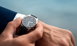 5 ساعت مردانه شیک زیر 10 میلیون برای هدیه