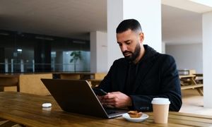 پرفروش ترین لپ تاپ لنوو 10 میلیونی بازار کدام است؟