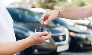 اجاره ماشین ارزان در دبی برای گردشگران
