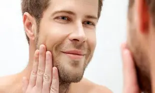 ۵ افترشیو محبوب در بین آقایان + قیمت