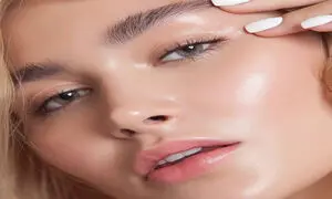 5 کرم روشن کننده مرغوب‌ برای سفیدی پوست