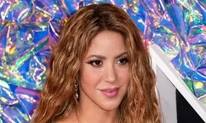 استایل متفاوت شکیرا با پوشاک برند ایرانی