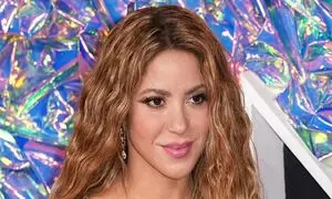 استایل متفاوت شکیرا با پوشاک برند ایرانی