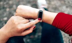 مچ بند هوشمند شیائومی بخریم یا هواوی؟