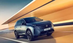 پژو از شاسی بلند جدید رونمایی کرد + مشخصات و قیمت