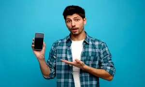 پرفروش ترین گوشی رنگ آبی در بازار کدام است؟ + قیمت