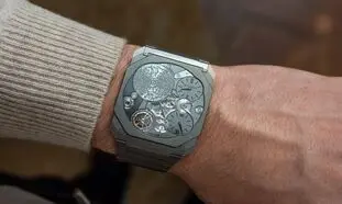 بولگاری از باریک ترین ساعت جهان رونمایی کرد