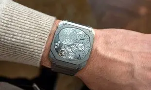 بولگاری از باریک ترین ساعت جهان رونمایی کرد