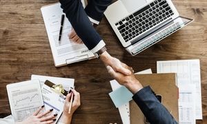 5 شغل با حقوق بالای 15 میلیون تومان در کرج / فروردین 1403