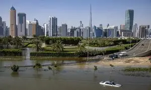 تاثیر سیل بر قیمت تور دبی