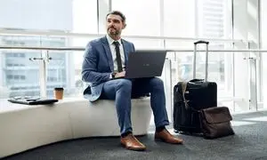 لپ تاپ ایسوس دانشجویی را از تکنولایف بخریم یا مقداد آی تی؟