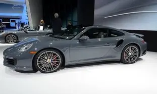 پورشه 911 GT2 با پیستون فوق مدرن رونمایی شد