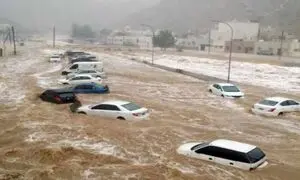 خشم مادر طبیعت در عمان / سیل مرگبار جان چند نفر را گرفت؟