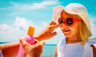 کرم ضد آفتاب خوب چی بخرم؟        